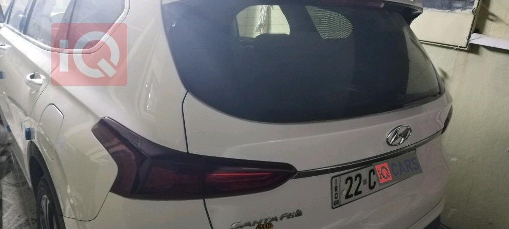 هیۆندای سەنتافی